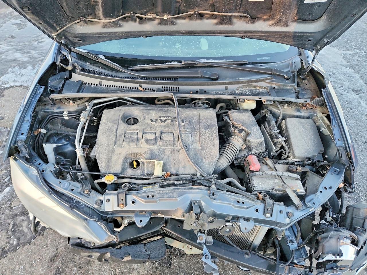 2015 TOYOTA COROLLA L photo 11