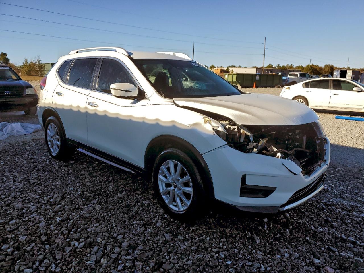 2019 NISSAN ROGUE S photo 4