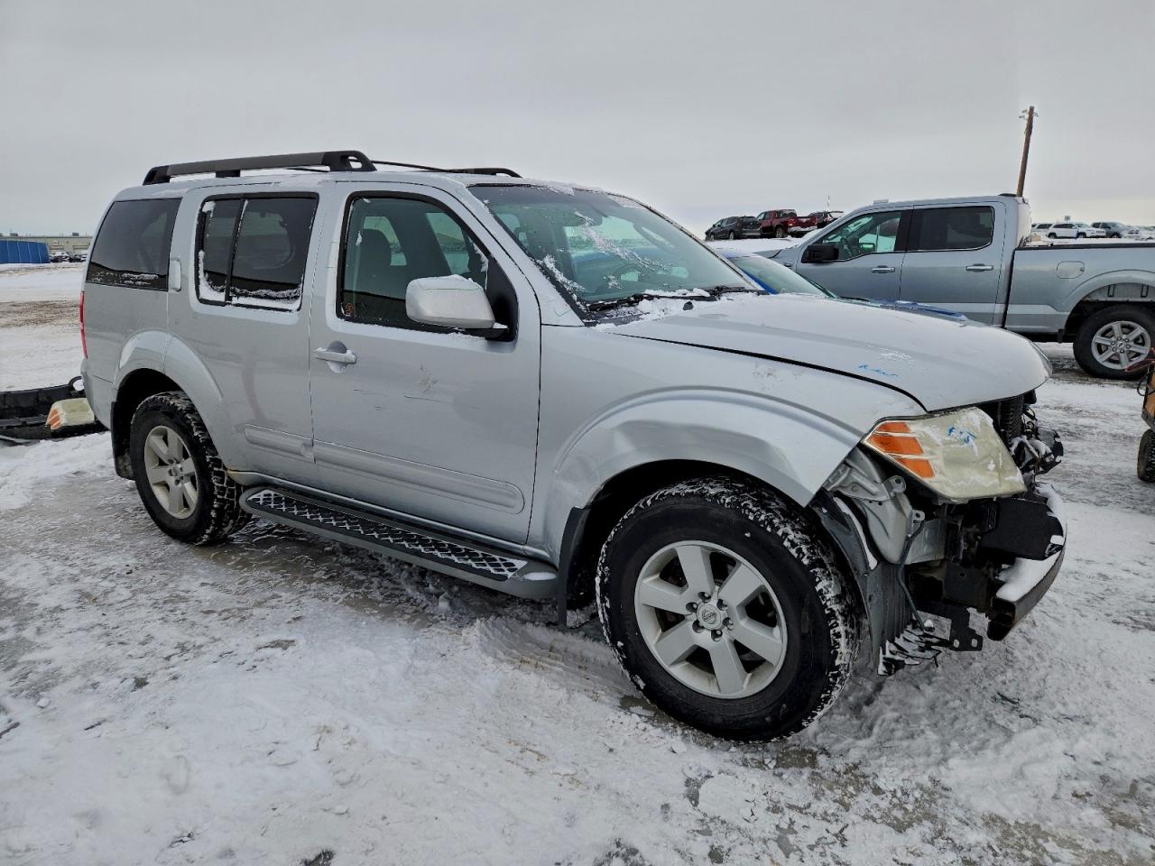 2009 NISSAN PATHFINDER S photo 4