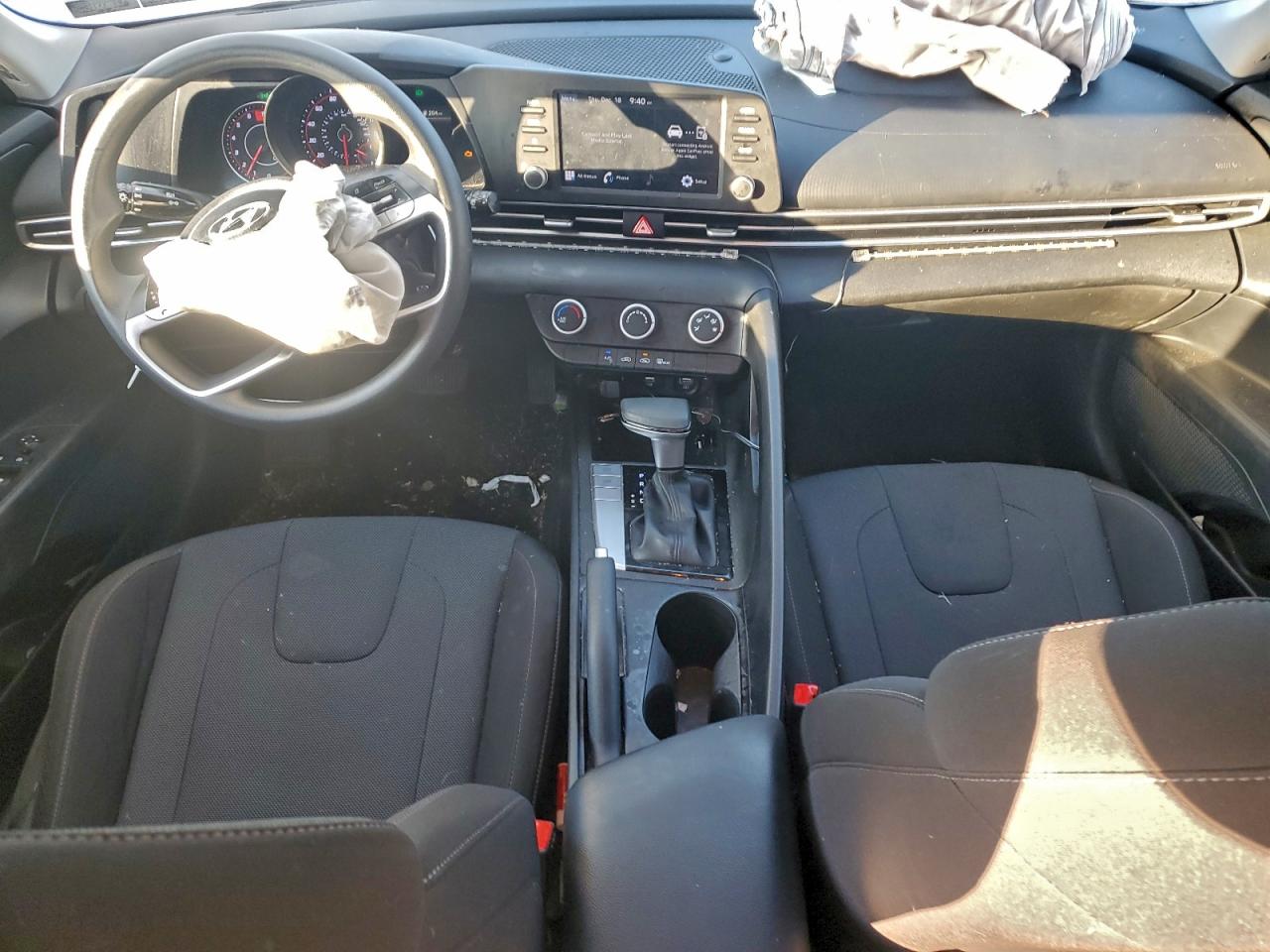 2022 HYUNDAI ELANTRA SE photo 8