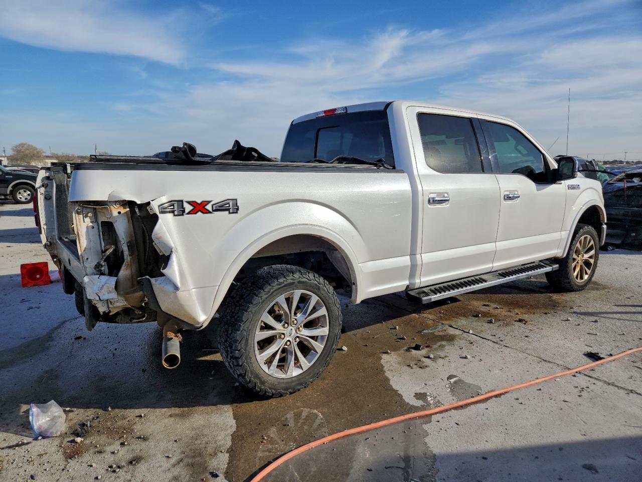 2016 FORD F150 SUPERCREW photo 3