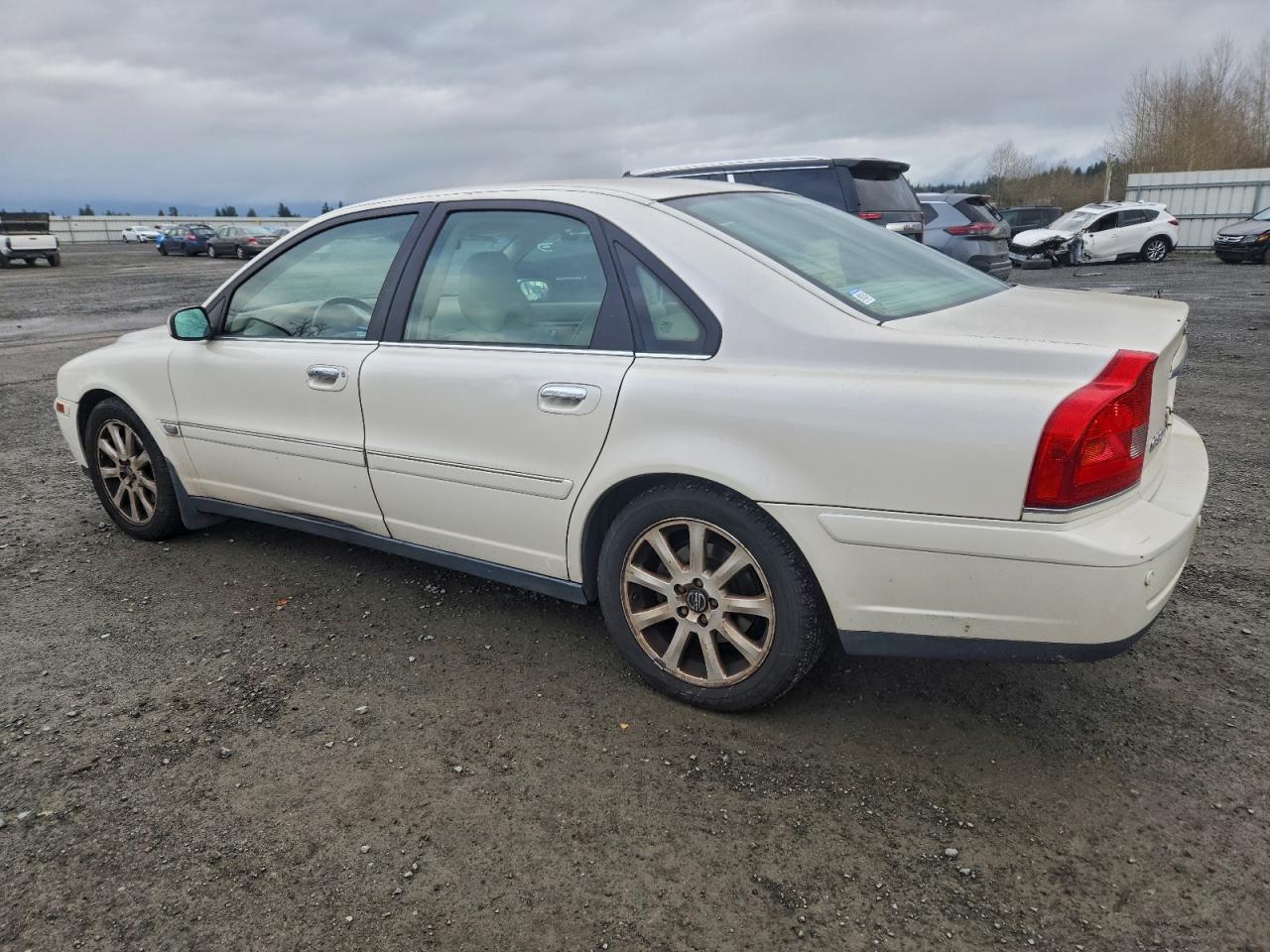 2005 VOLVO S80 2.5T photo 2