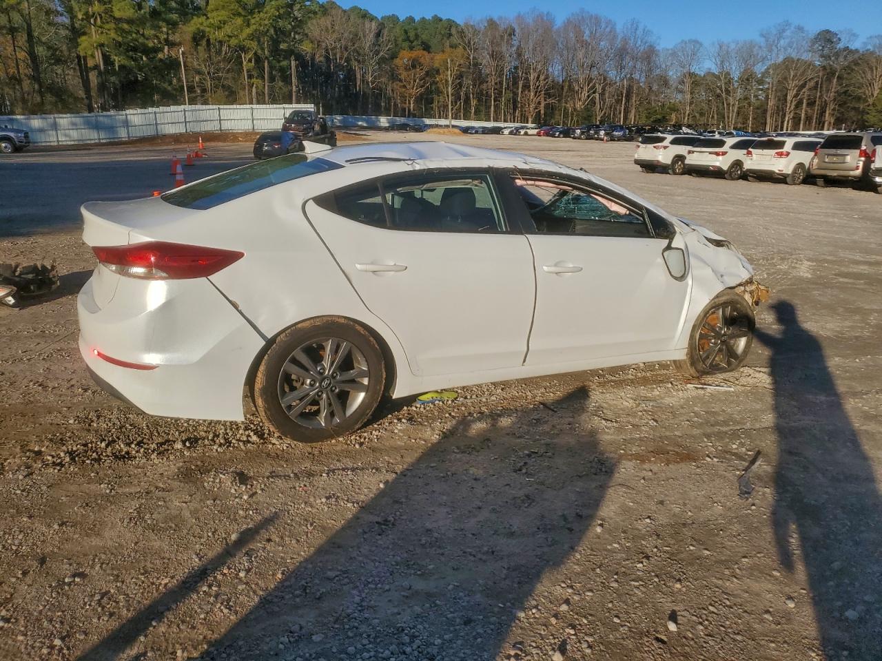 2018 HYUNDAI ELANTRA SEL photo 3