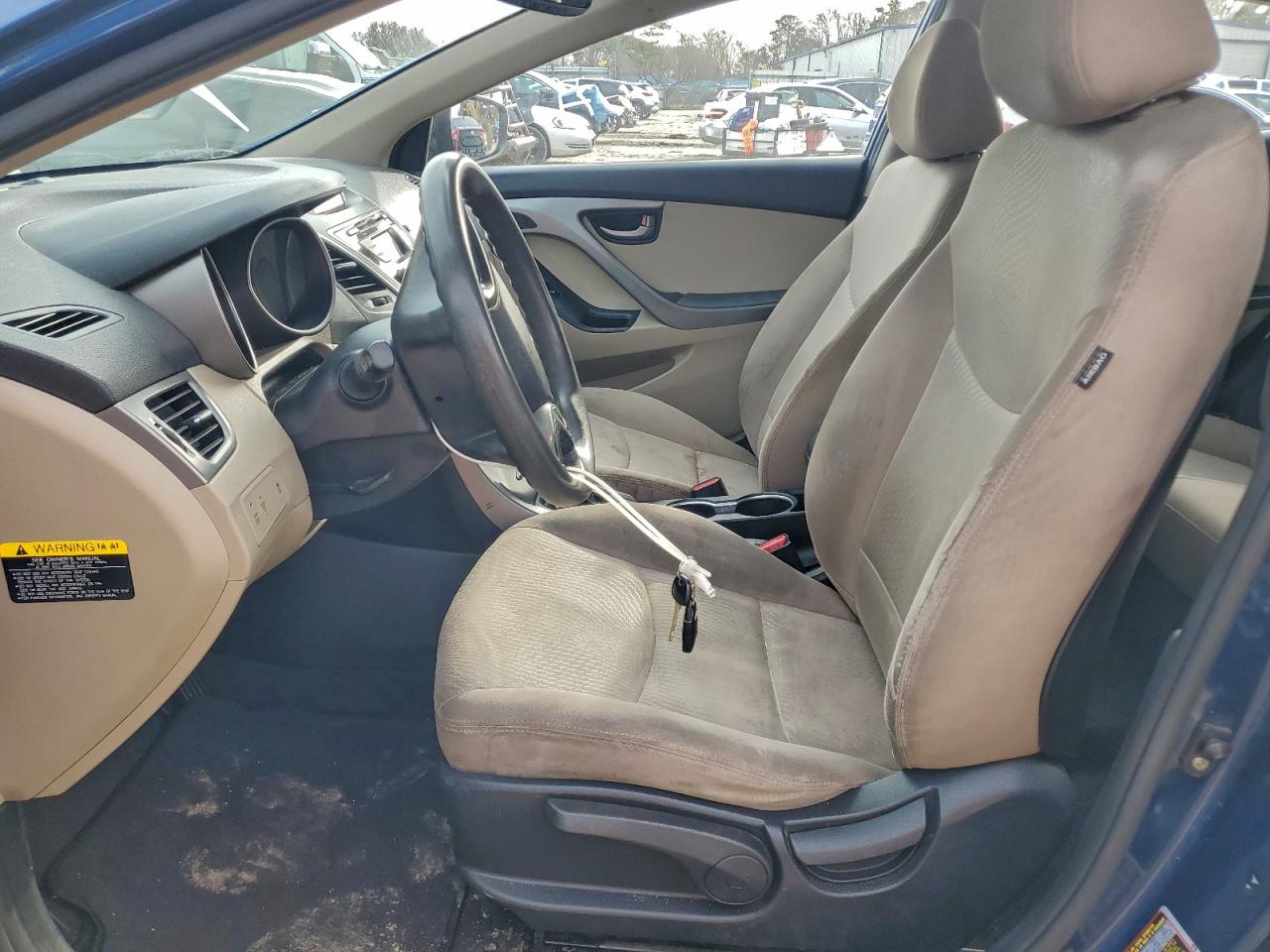 2016 HYUNDAI ELANTRA SE photo 7