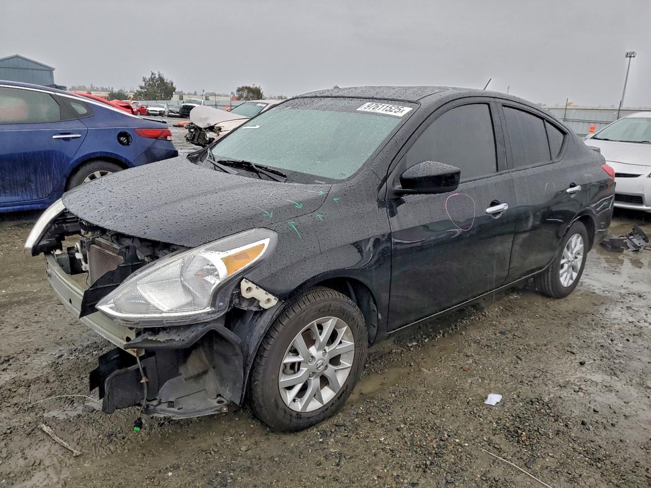 2018 NISSAN VERSA