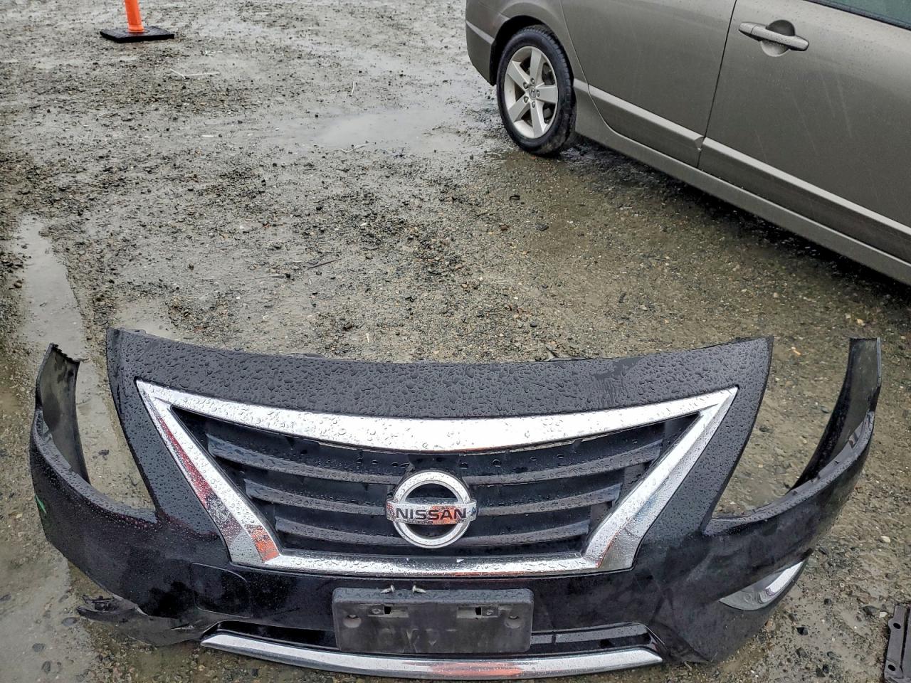 2018 NISSAN VERSA S photo 12
