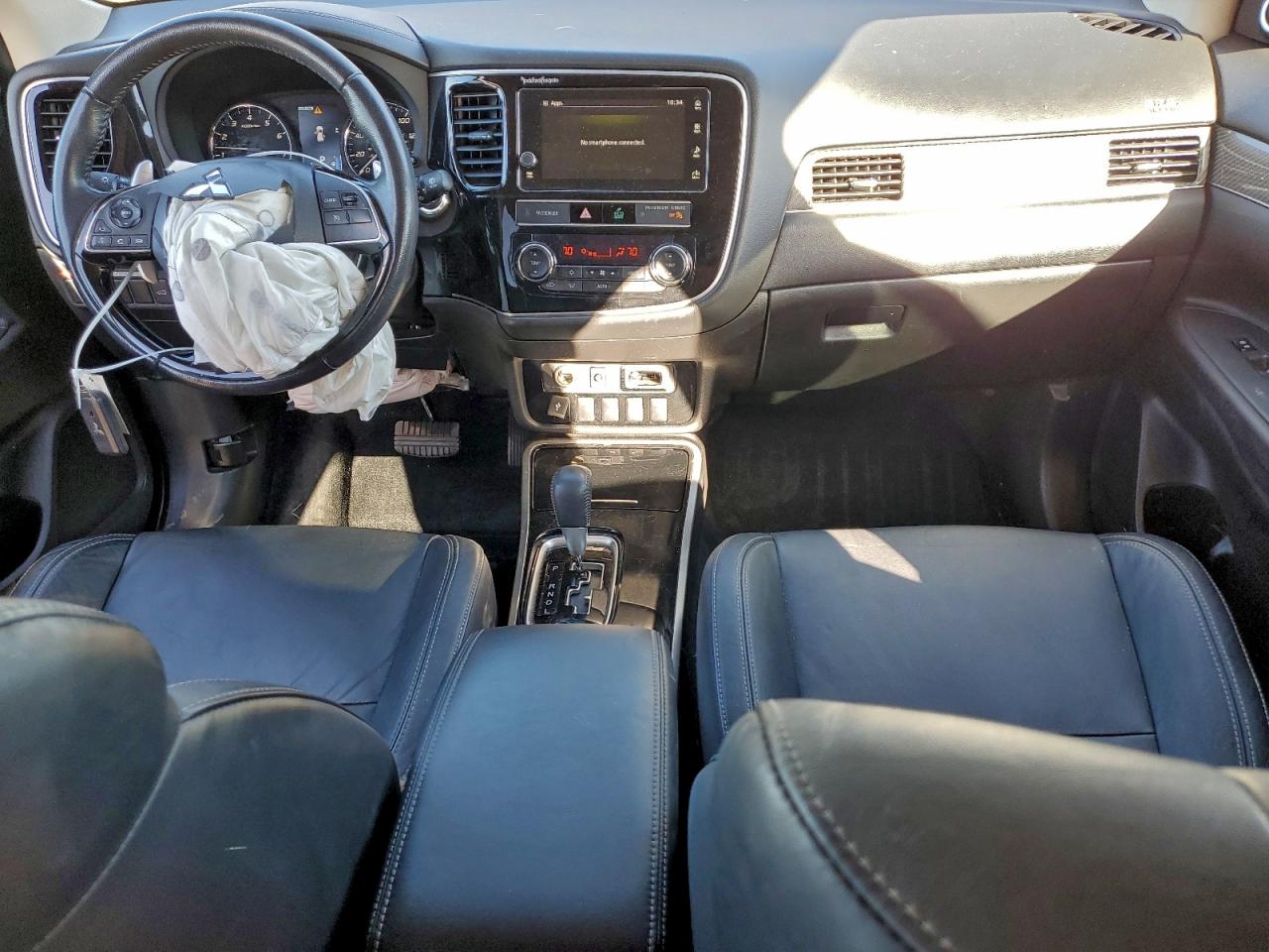 2019 MITSUBISHI OUTLANDER GT photo 8