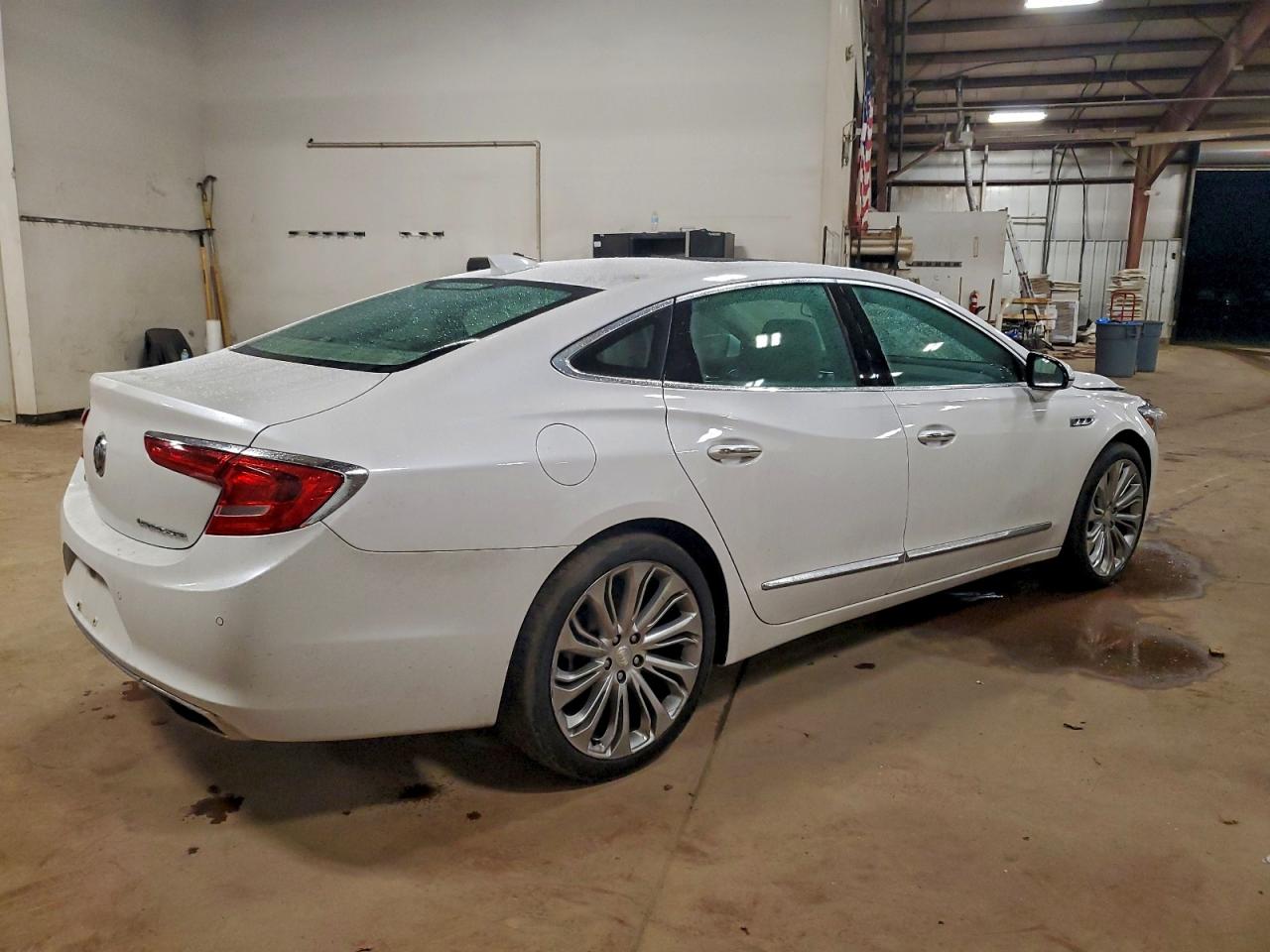 2017 BUICK LACROSSE PREMIUM photo 3