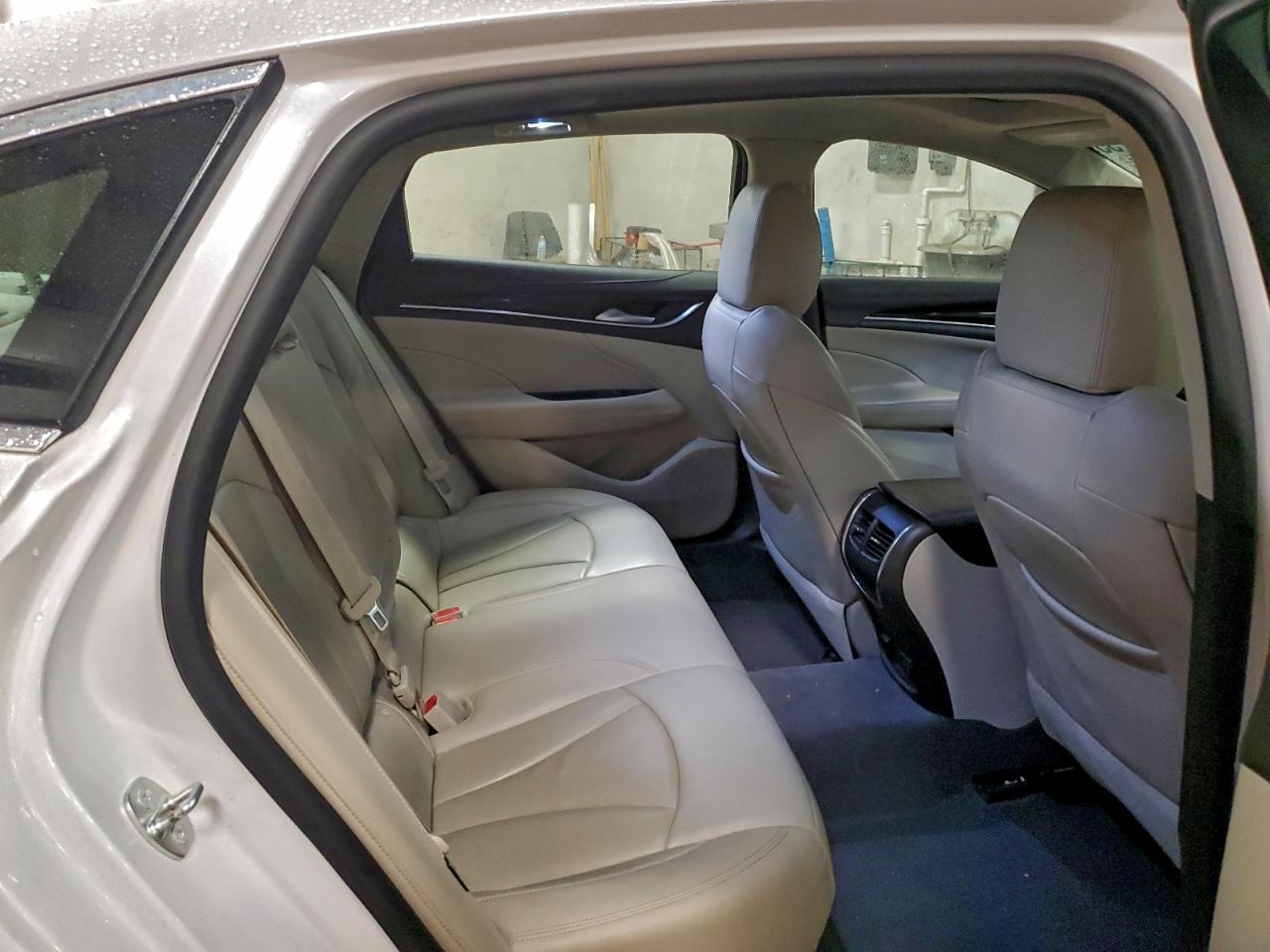 2017 BUICK LACROSSE PREMIUM photo 10