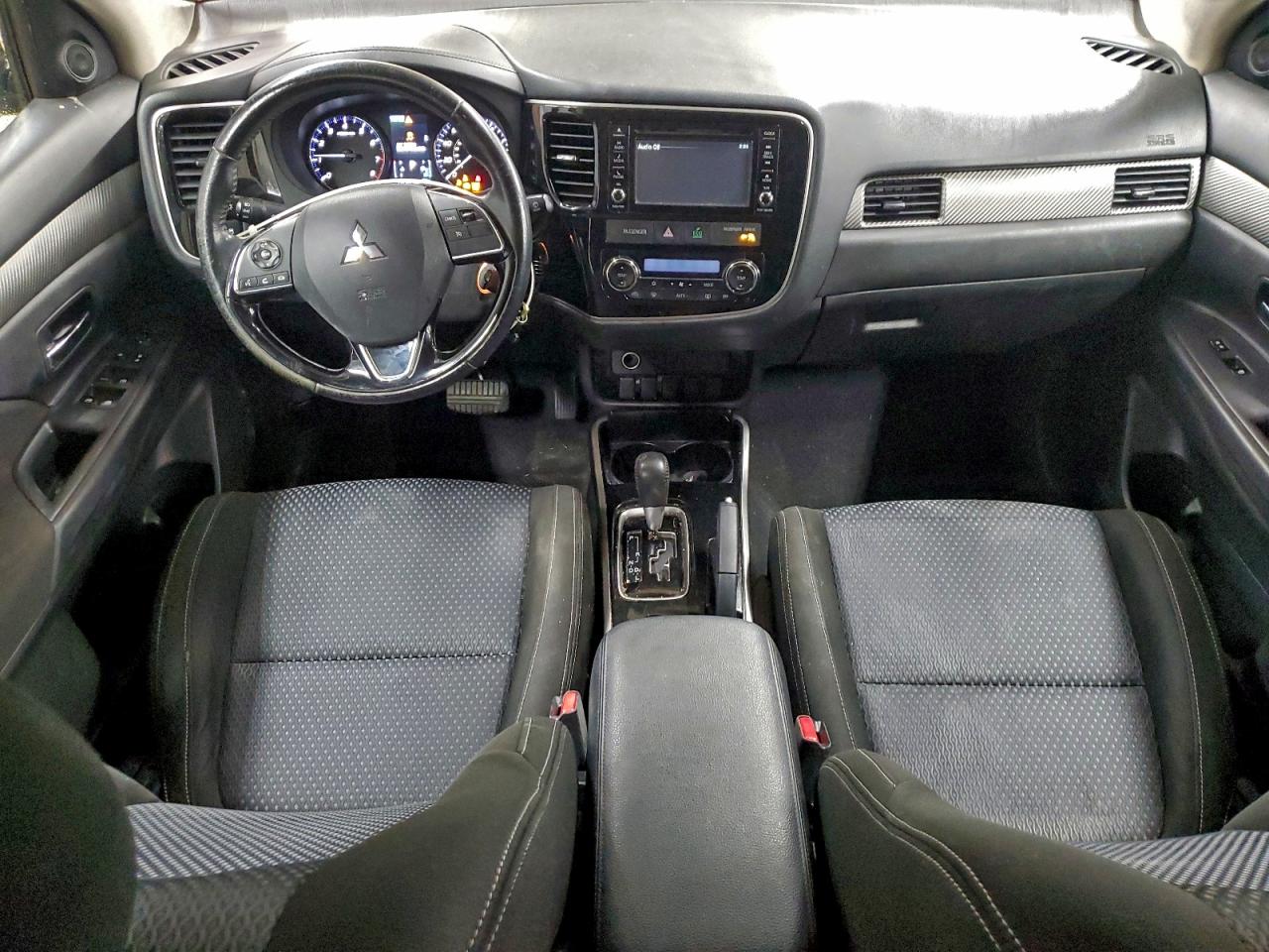 2017 MITSUBISHI OUTLANDER ES photo 22