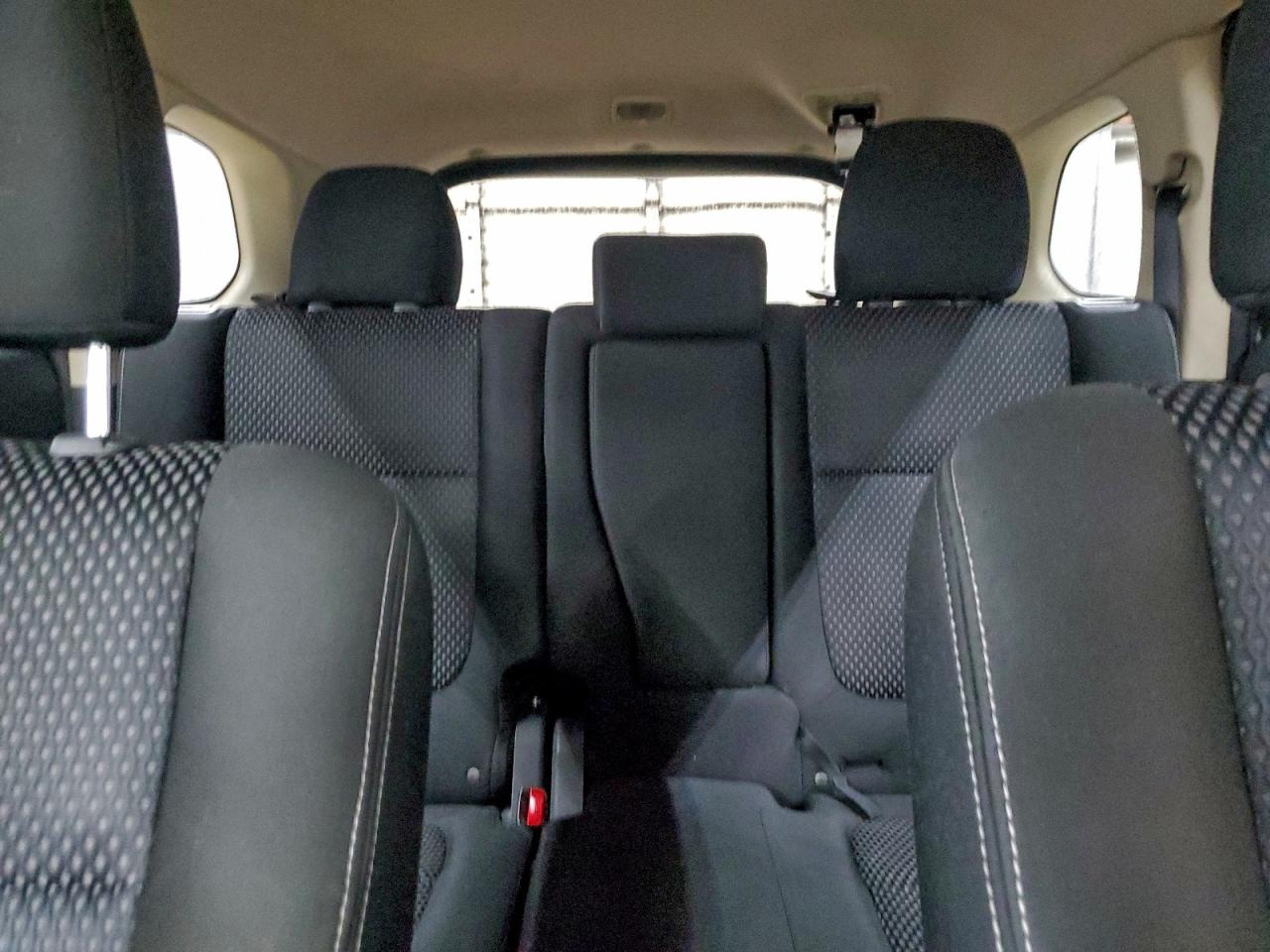 2017 MITSUBISHI OUTLANDER ES photo 28