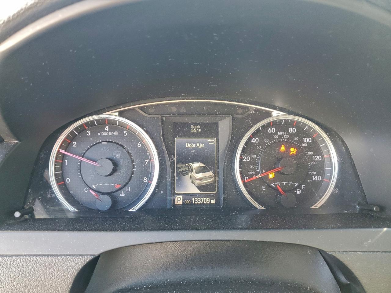 2017 TOYOTA CAMRY LE photo 9