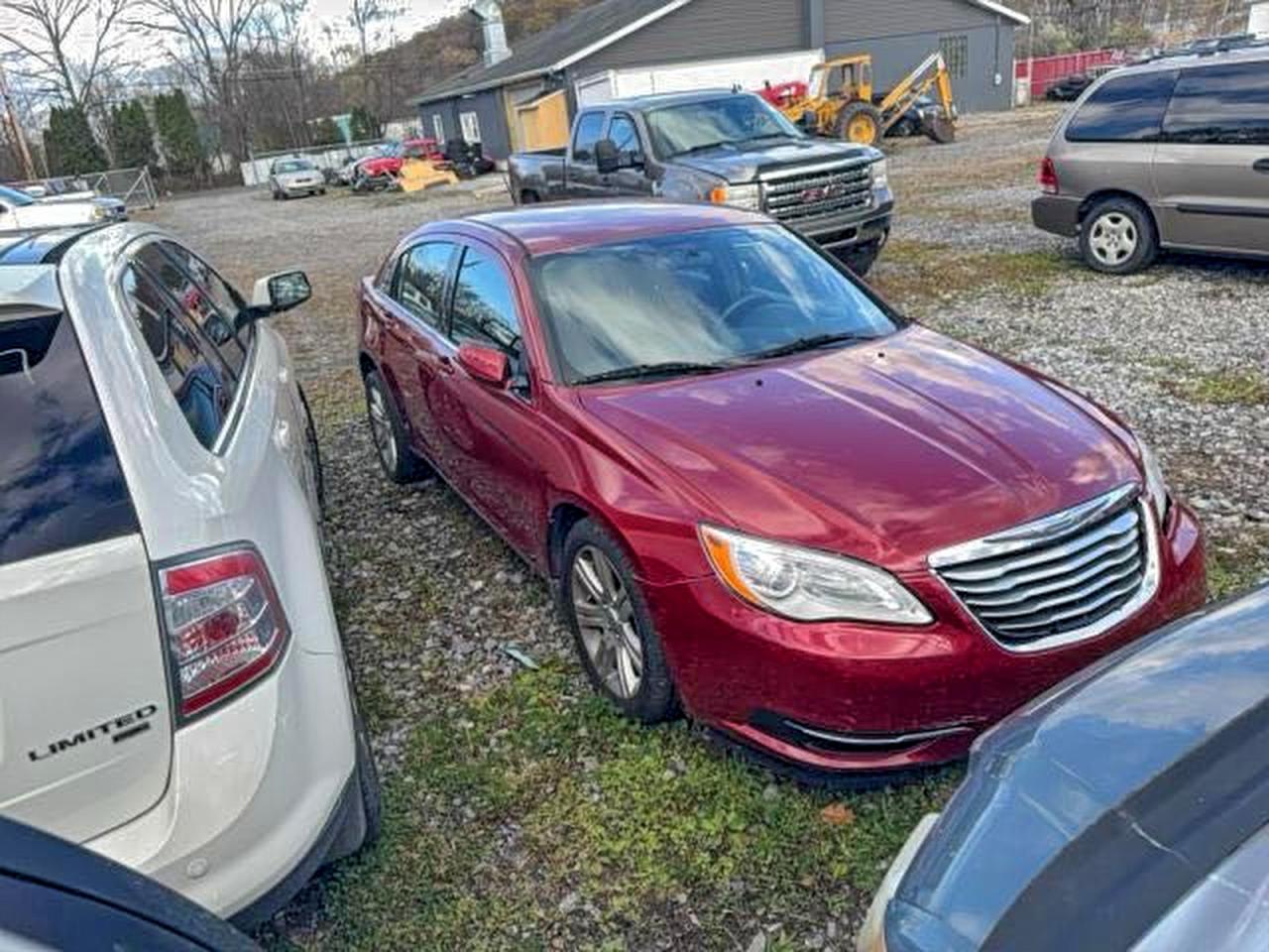 2013 CHRYSLER 200