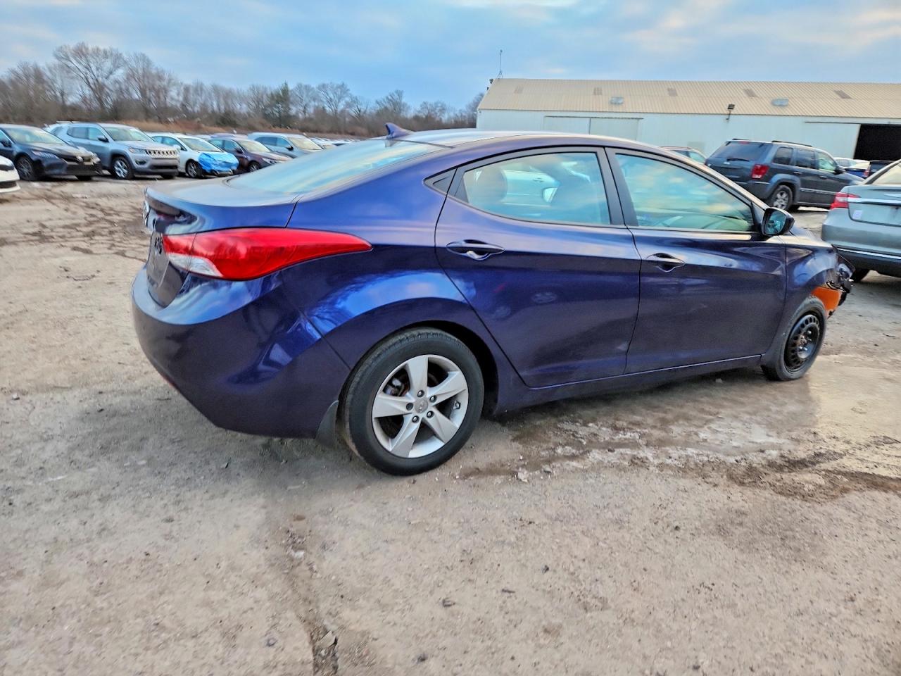 2013 HYUNDAI ELANTRA GLS photo 3