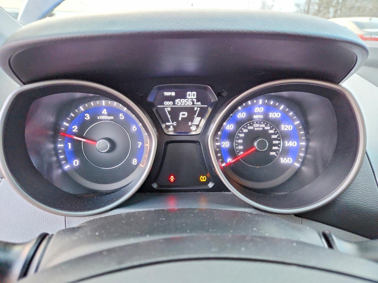 2013 HYUNDAI ELANTRA GLS photo 9