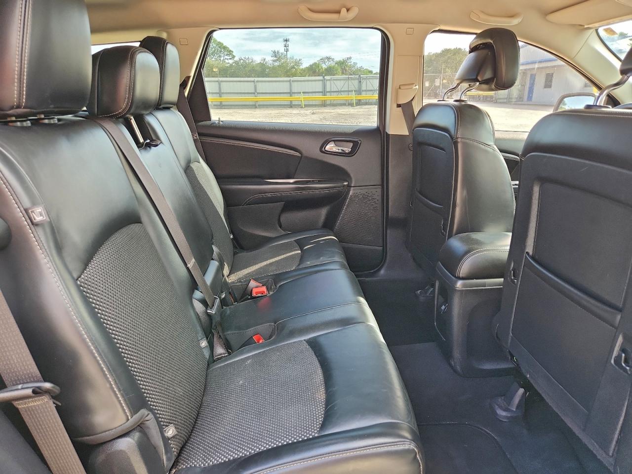 2018 DODGE JOURNEY CROSSROAD photo 11
