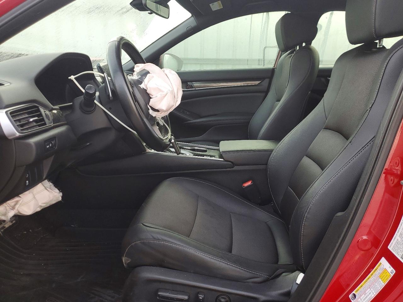 2020 HONDA ACCORD photo 19