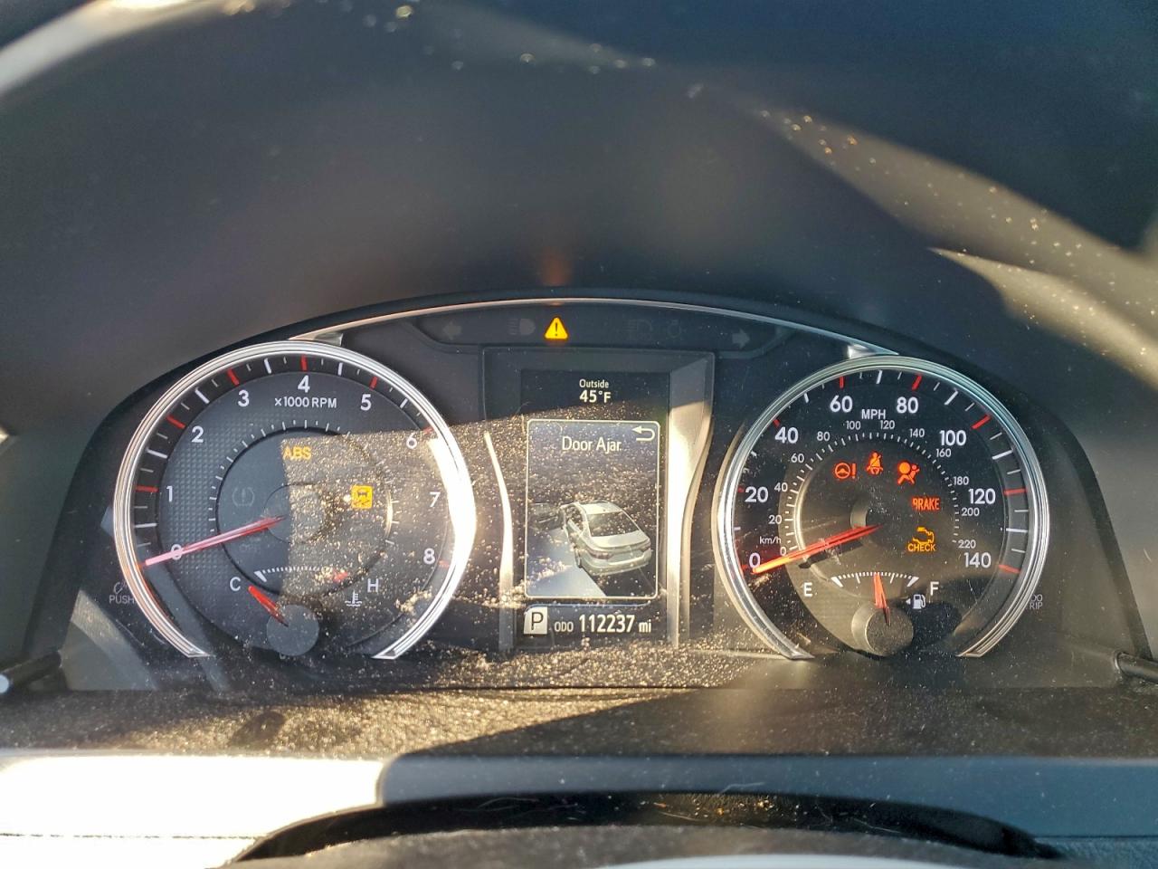 2015 TOYOTA CAMRY LE photo 9