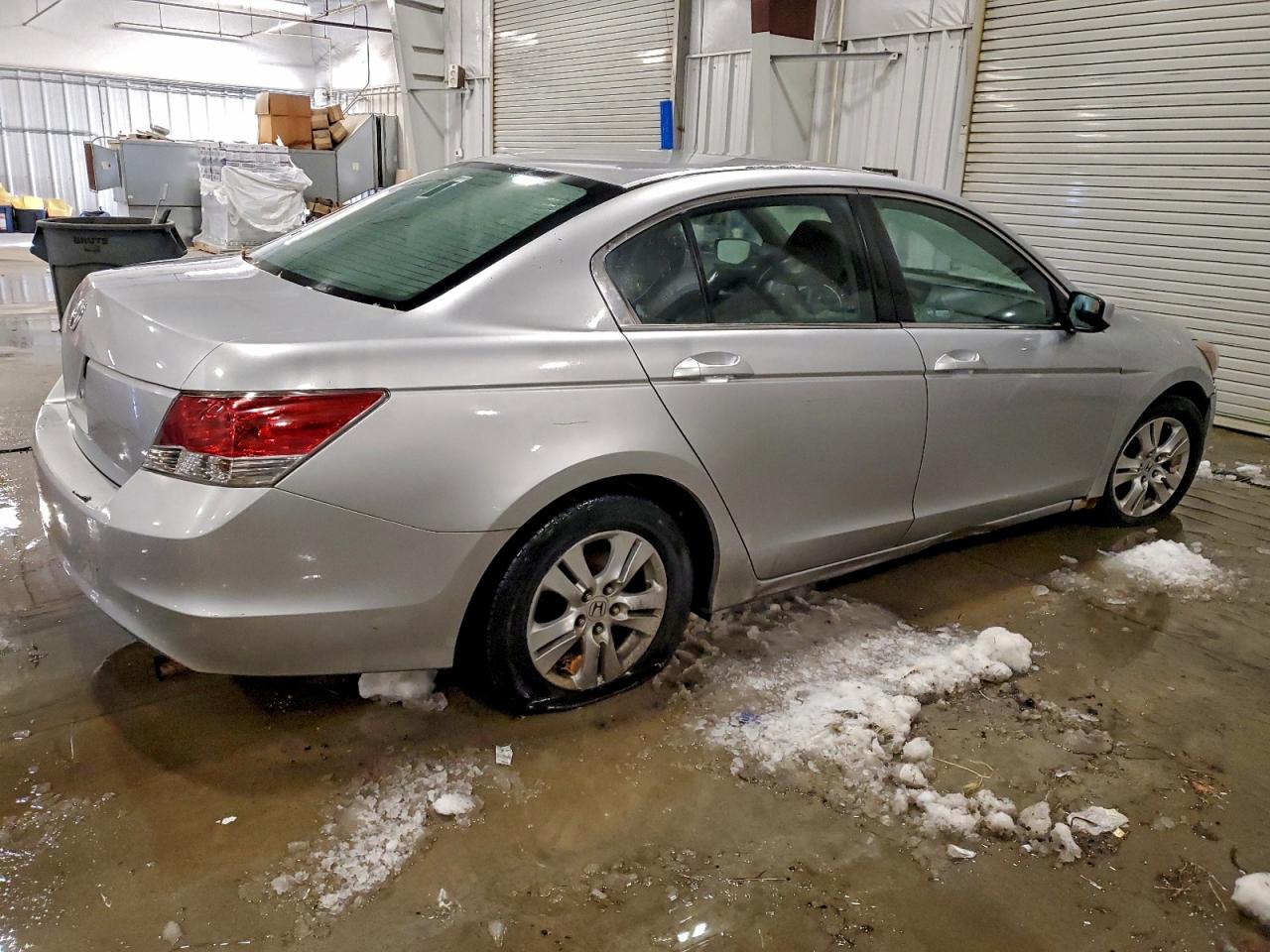 2008 HONDA ACCORD LX photo 3