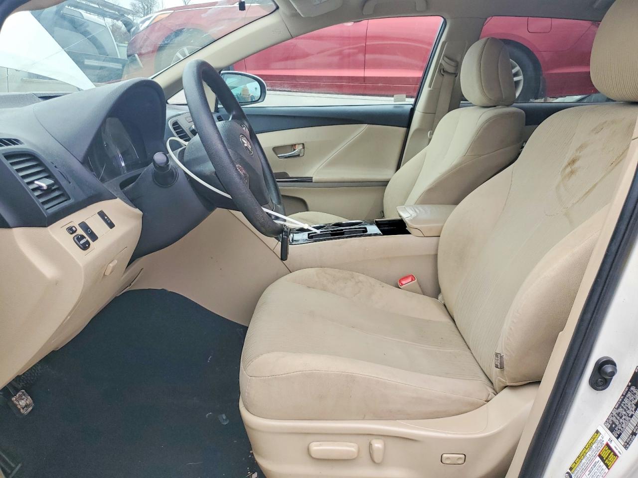 2010 TOYOTA VENZA photo 7