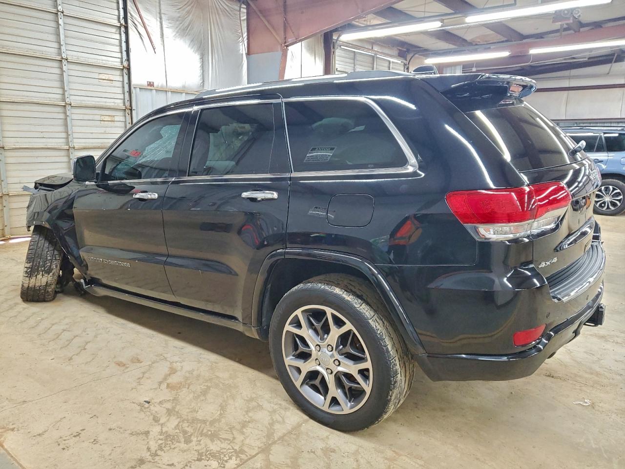 2020 JEEP GRAND CHEROKEE OVERLAND photo 2