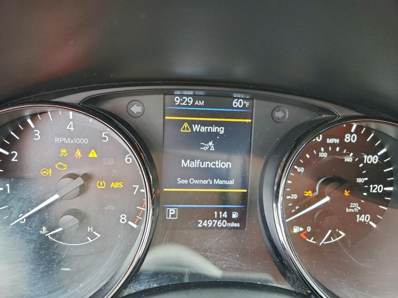 2019 NISSAN ROGUE S photo 9