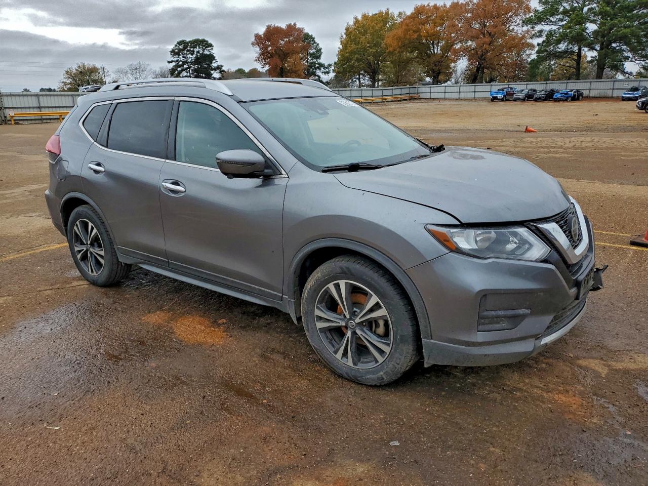 2019 NISSAN ROGUE S photo 4