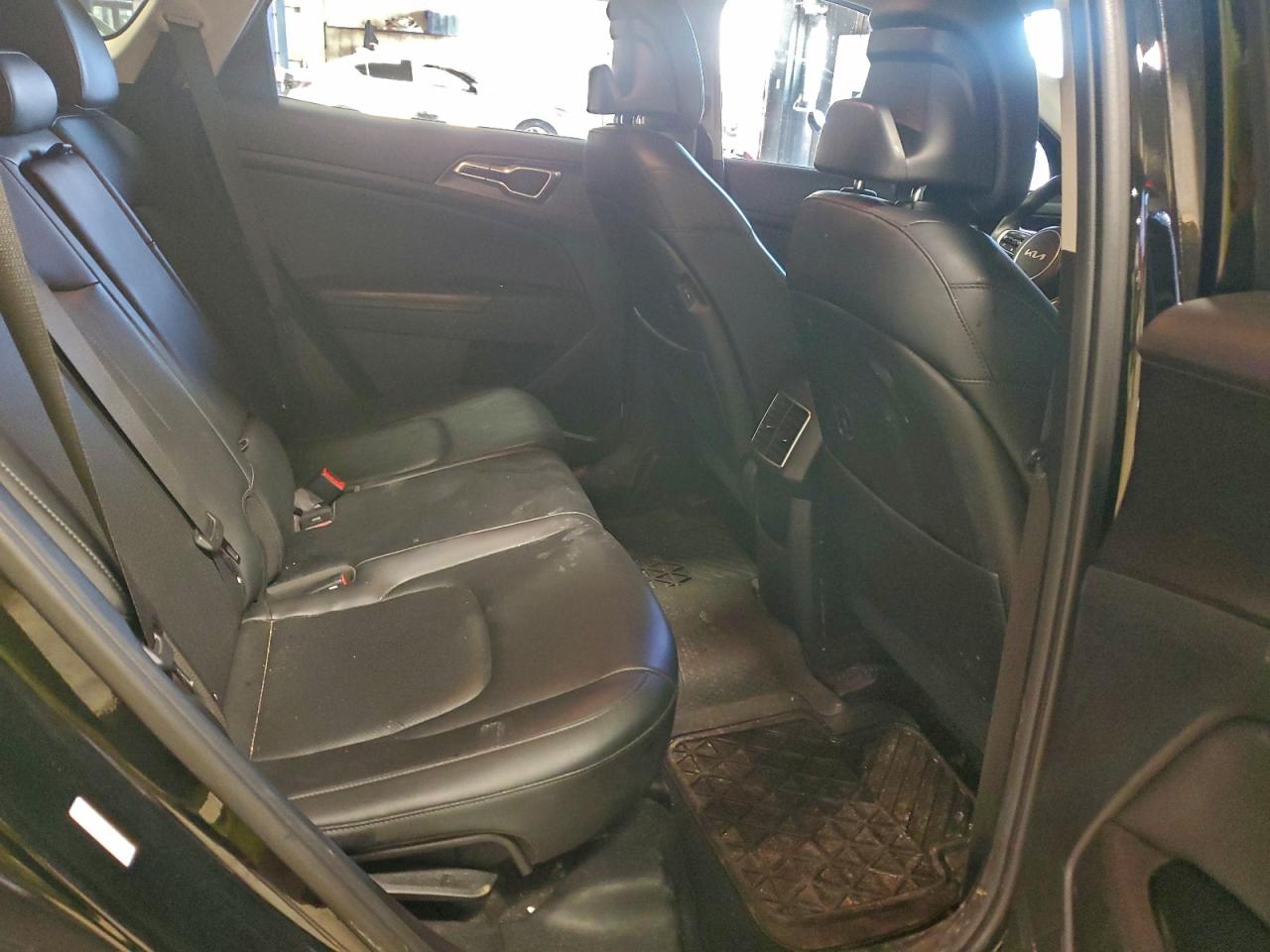 2023 KIA SPORTAGE EX photo 21