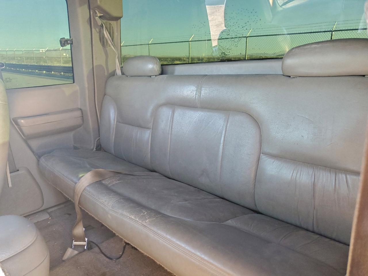 1996 CHEVROLET GMT-400 K1500 photo 10