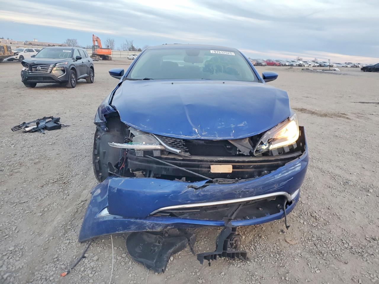 2015 CHRYSLER 200 LIMITED photo 5