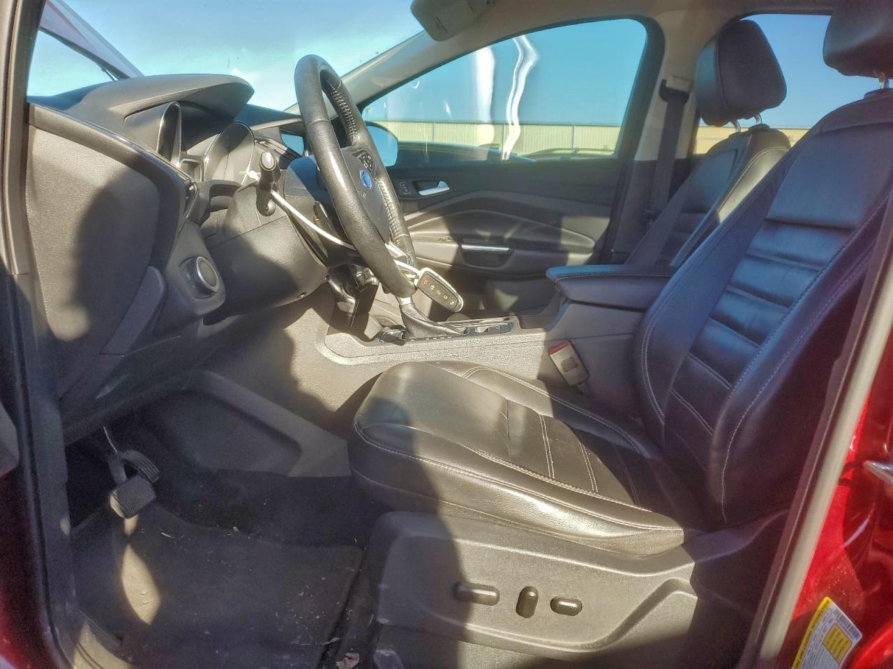 2017 FORD ESCAPE TITANIUM photo 7