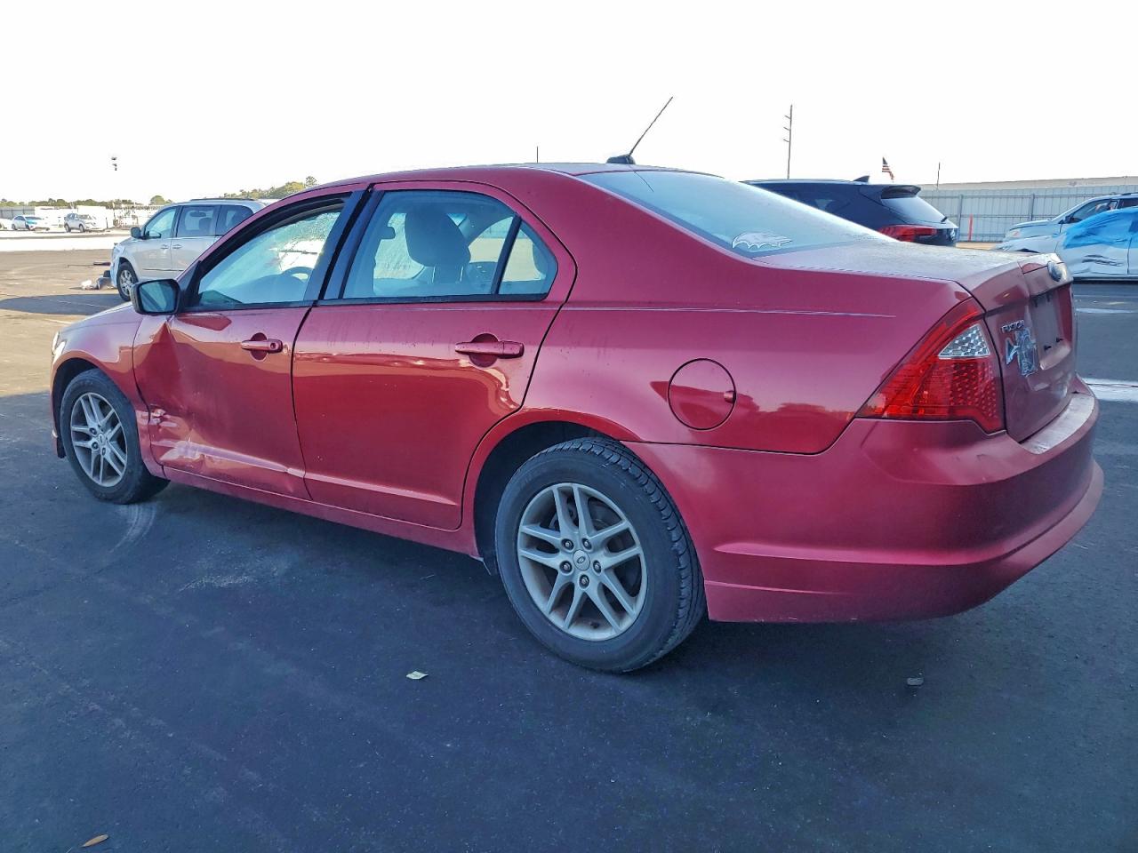 2010 FORD FUSION S photo 2