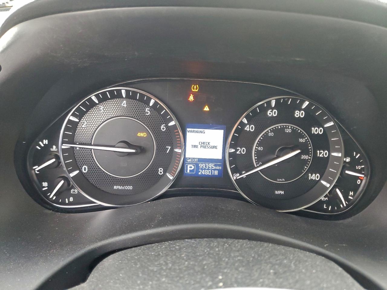 2020 NISSAN ARMADA SV photo 9