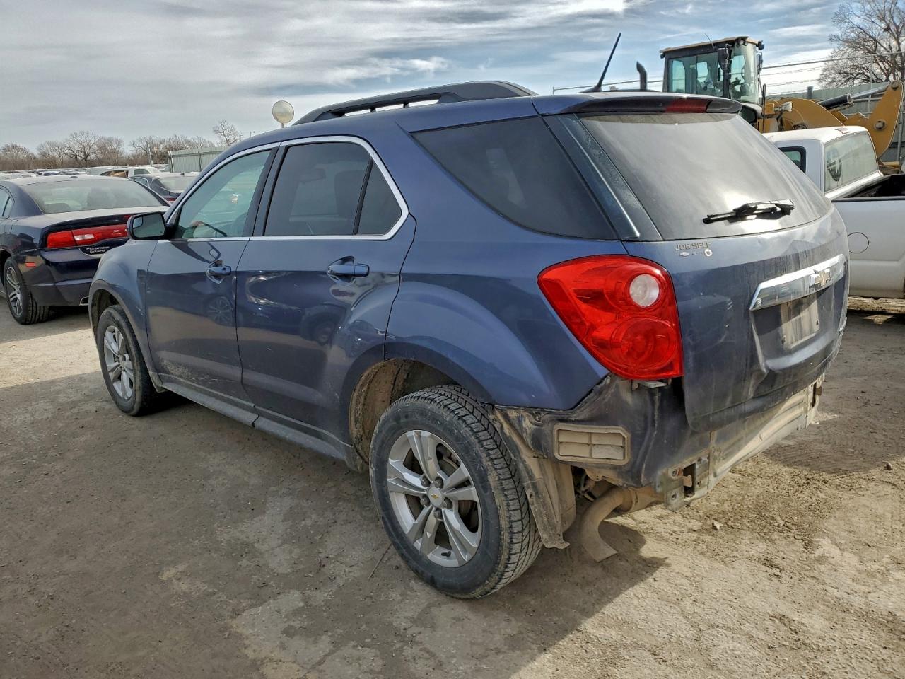 2013 CHEVROLET EQUINOX LT photo 2