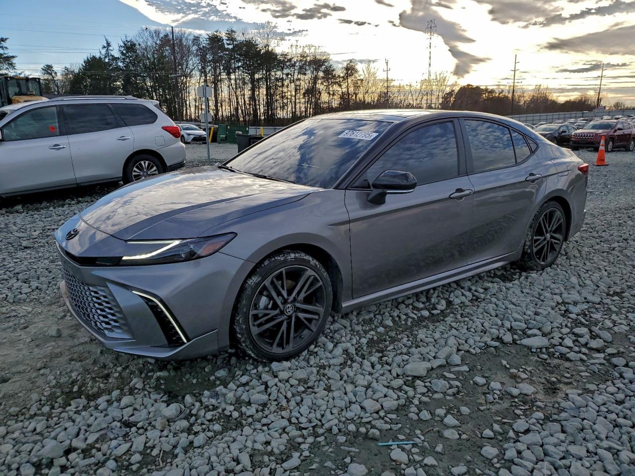 2025 TOYOTA CAMRY