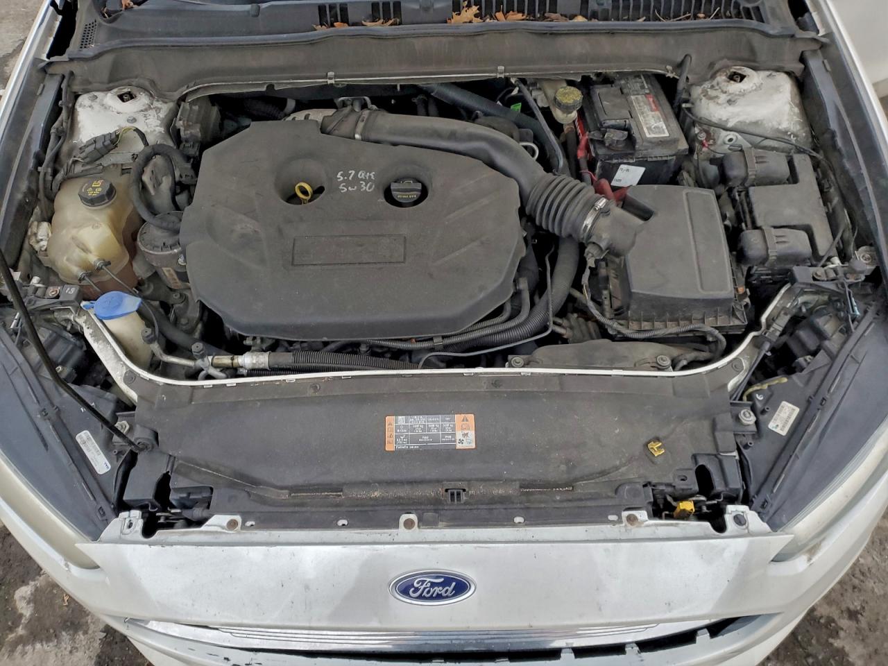 2014 FORD FUSION SE photo 11