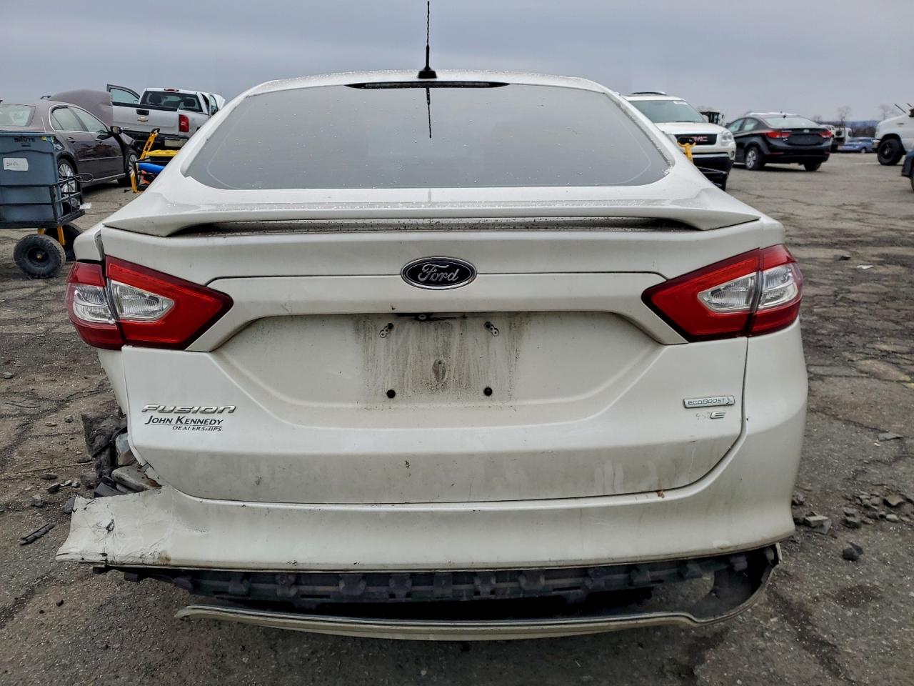 2014 FORD FUSION SE photo 6