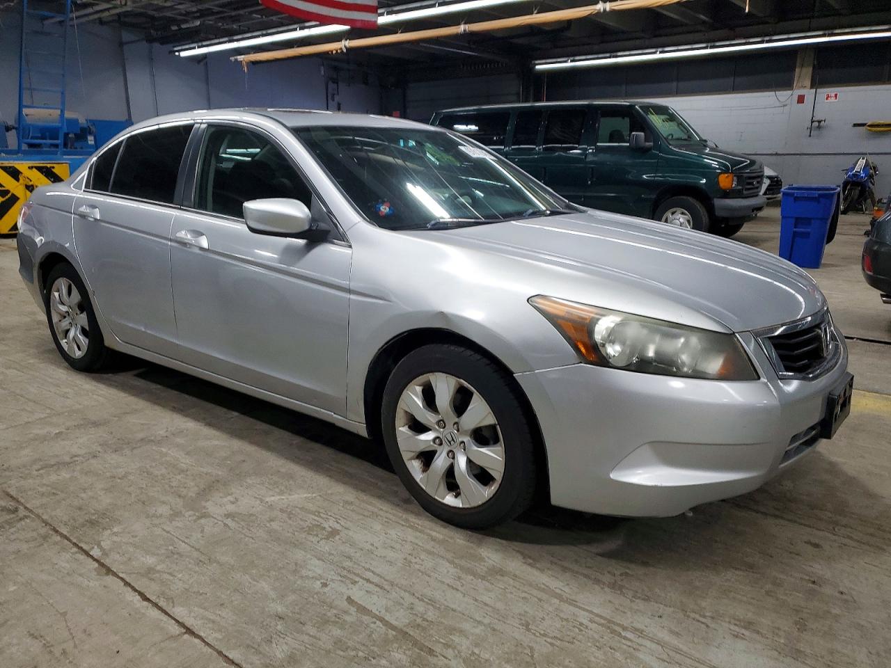 2010 HONDA ACCORD EX photo 4