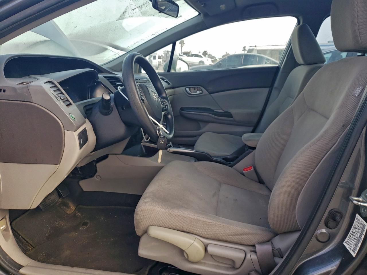 2012 HONDA CIVIC LX photo 7