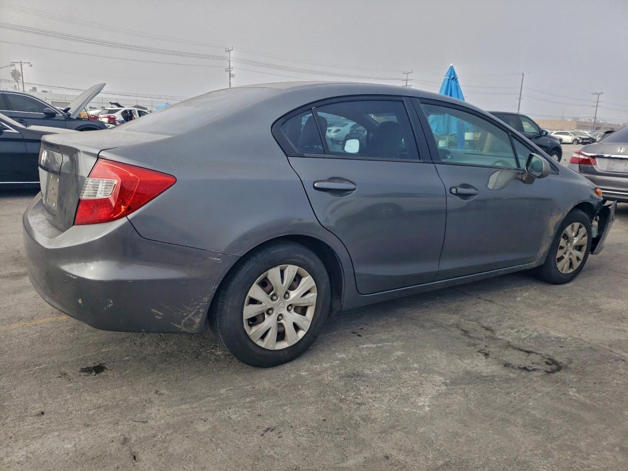 2012 HONDA CIVIC LX photo 3