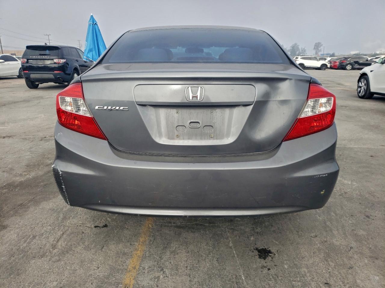 2012 HONDA CIVIC LX photo 6
