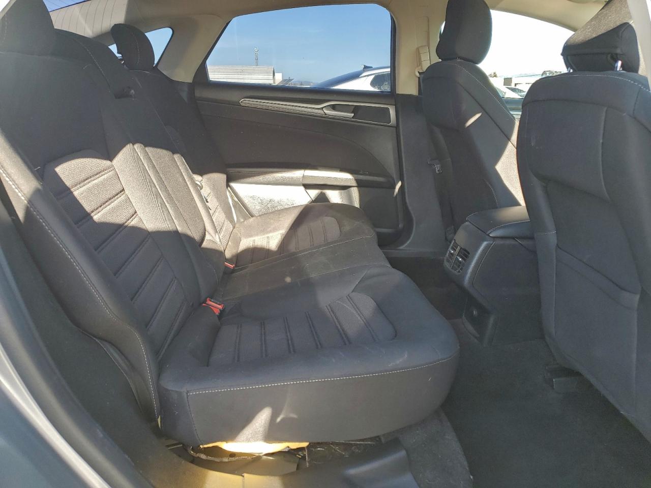2020 FORD FUSION SE photo 10
