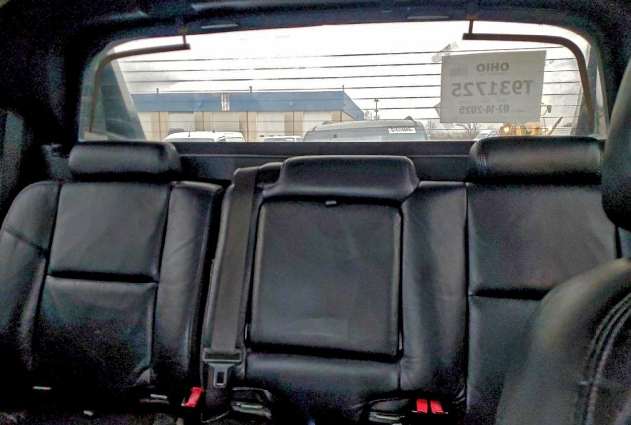 2008 CADILLAC ESCALADE EXT photo 10