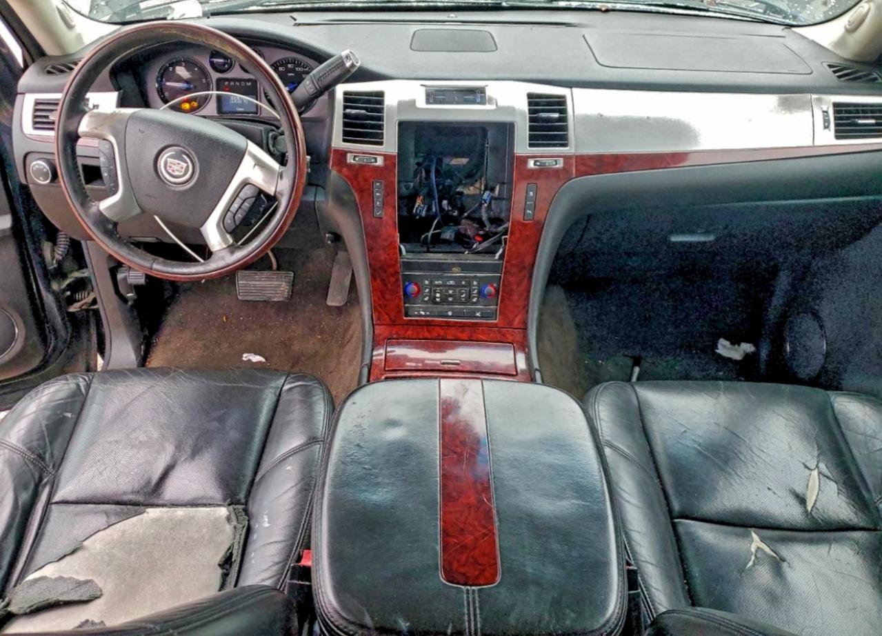 2008 CADILLAC ESCALADE EXT photo 8