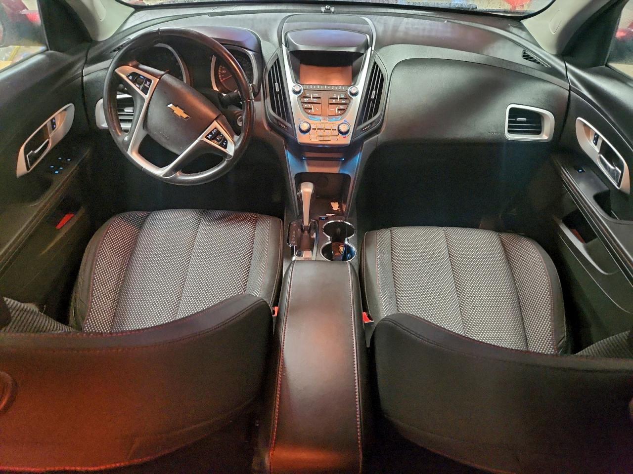 2013 CHEVROLET EQUINOX LT photo 8