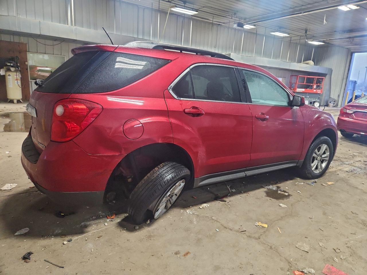 2013 CHEVROLET EQUINOX LT photo 3