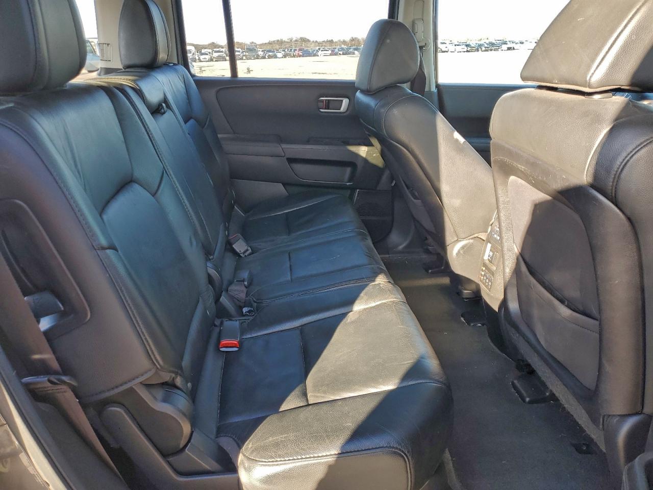 2013 HONDA PILOT EXL photo 11
