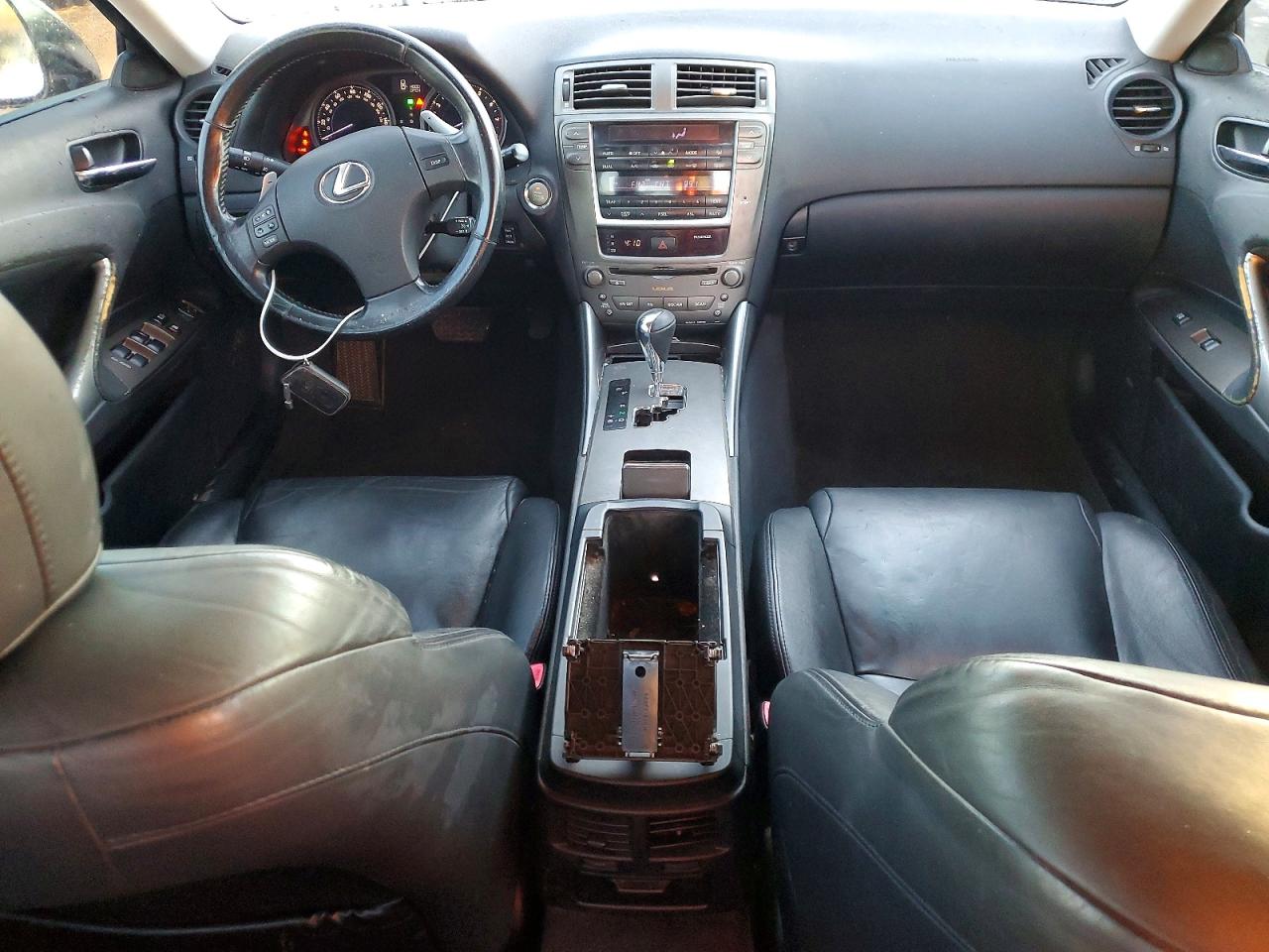 2008 LEXUS IS 250 photo 8