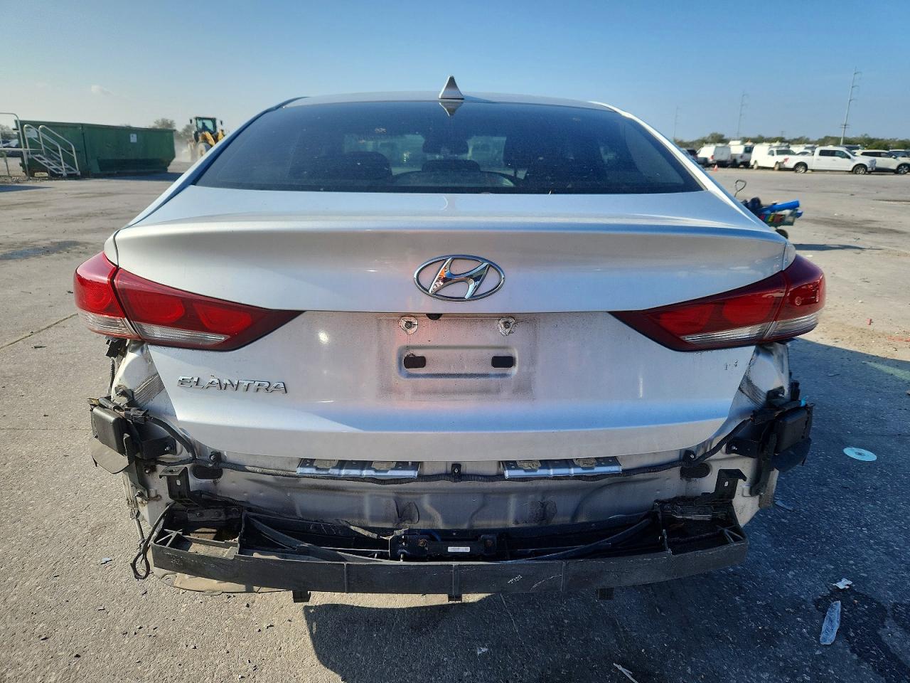 2018 HYUNDAI ELANTRA SEL photo 6