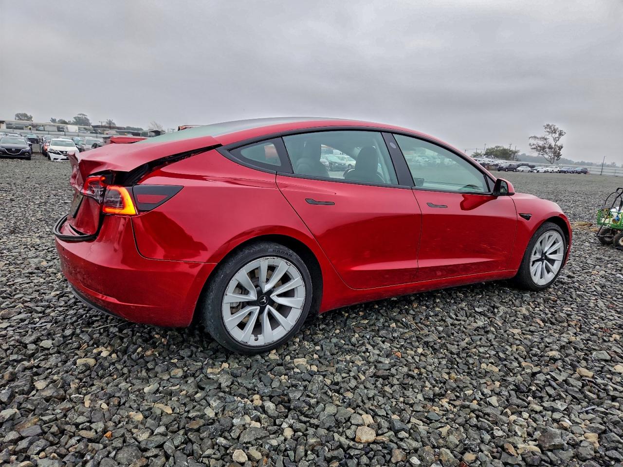 2022 TESLA MODEL 3 photo 3